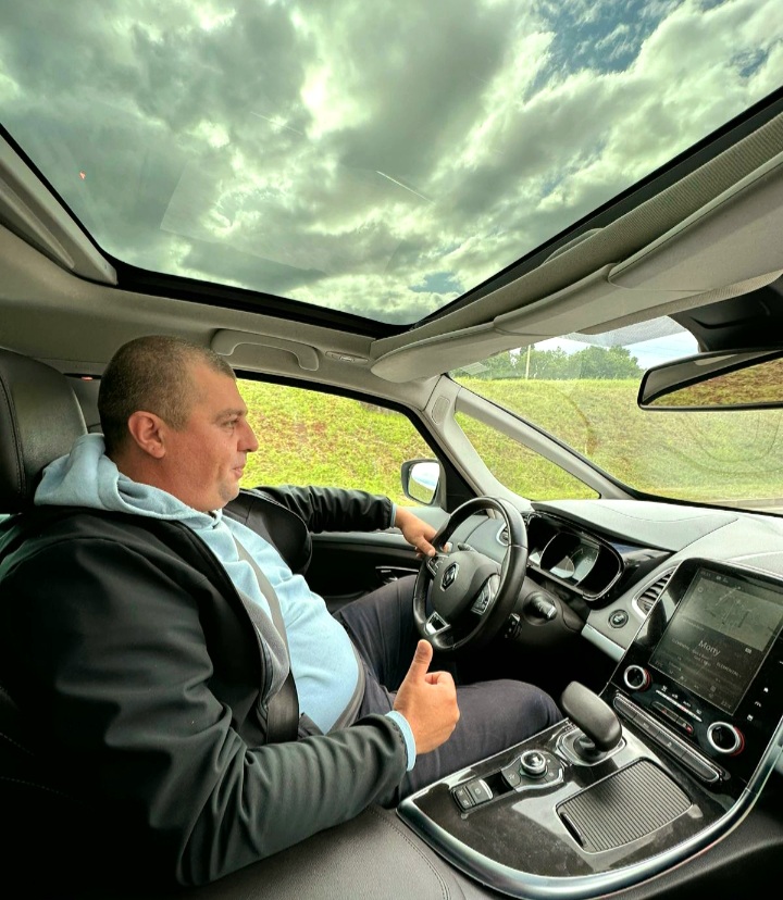 O nama taxi porec miroslav